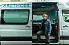 Gerhard Trabert betreibt ein Arztmobil und versorgt damit wohnungslose Menschen.