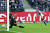 Rayan Philippe erzielt ein Tor für den HSV