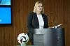 Nancy Faeser steht am Rednerpult