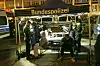 Eine Waffenkontrolle der Bundespolizei am Hauptbahnhof: Die Beamten müssen sich immer mehr mit Gewalt auseinandersetzen.