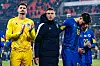 Nikola Vasilj und Ermedin Demirovic bedanken sich bei den bosnischen Fans für deren Unterstützung