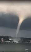 Der Tornado am 29. September 2021 über Kiel überraschte mehrere Personen auf einem Bootssteg.