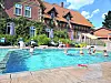Hotel mit Pool