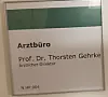 Türschild in der Endo-Klinik