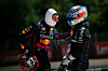 Max Verstappen und Kimi Antonelli nach dem Crash