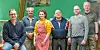 Jan Marquardt (58), Rolf Jürgen Raykowski (58), Hilke Böttcher (21), Rainer Klocksien (69), Michael Rulfs (44) und Andreas Wolf (57) v.li. sind das Rückgrat des CaFées mit Herz.