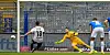 Dimitrios Diamantakos verschießt den Elfmeter gegen Darmstadt in der Nachspielzeit.