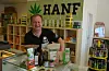 Hanf-Laden Betreiber Wenzel Cerveny (60).