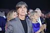 Joachim Löw bei einer Veranstaltung in einem grauen Jackett