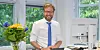 Hamburgs neuer Verkehrssenator: An seinem ersten Arbeitstag wurde Anjes Tjarks (Grüne) mit Blumen an seinem Arbeitsplatz begrüßt.
