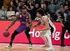 Seitenwechsel: Terry Allen (l.) in der vergangenen Saison mit Göttingen im Duell gegen seinen neuen Arbeitgeber, die Hamburg Towers, und Michael Carrera.