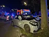 Im Bereich dieser Baustelle auf dem Graumannsweg verlor der Fahrer des Elektrowagens die Kontrolle und fuhr gegen einen Baum.