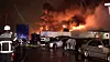 Am Montagmorgen stand eine Lagerhalle in Wilhelmsburg lichterloh in Flammen.