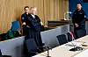 Der 45-Jährige (hier beim Prozessauftakt mit seinem Anwalt) wurde wegen Totschlags zu zehn Jahren Haft verurteilt.