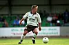 Andriy Polunin dribbelt im St. Pauli-Trikot