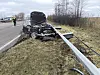 Unfall A26 - Audi in Schutzplanke