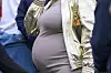 Bei einem Treffen mit dem Mann zeigte sich die Frau mit einem falschen Babybauch (Symbolfoto).