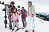 Eine Familie im Ski-Urlaub