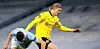 Beim Champions-Legaue-Spiel Manchester City gab Erling Haaland dem rumänischen Linienrichter ein Autogramm.