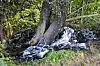 Der Audi R8 brannte am Rande der Bundesstraße 76 bei Altenhof vollständig aus.
