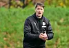 Lautstark: St.-Pauli-Trainer Alexander Blessin gibt beim Training Anweisungen.
