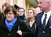 Bundesinnenministerin Nancy Faeser (r. SPD) und Sabine Sütterlin-Waack (CDU), Innenministerin von Schleswig-Holstein, gestern am Bahnhof von Brokstedt.