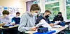 Ab kommenden Montag dürfen in Hamburg wieder alle Klassen zum Präsenzunterricht in die Schule kommen.