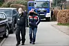 Guido W. (r.) wurde bei der Razzia in Langenhorn von der Polizei festnommen.