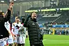 Fabian Hürzeler jubelt nach Sieg in Paderborn