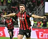 Niclas Füllkrug jubelt im Milan-Trikot