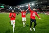 Josko Gvardiol bejubelt mit Dominik Szoboszlai und Christopher Nkunku den DFB-Pokalsieg