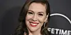 Alyssa Milano 2018. In ihrem neuen Post warnt die US-Schauspielerin vor fehlerhaften Corona-Tests