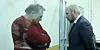 Oleg Sokolow (l.) mit seinem Anwalt vor Gericht