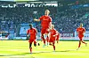 Das Traumtor von Mikkel Kaufmann (M.) ebnet dem HSV den Weg in die Erste Liga.