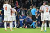 Für sein Foul an Achraf Hakimi erhält Luis Díaz gleich die Rote Karte.