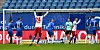 Onana (l.) und Wood jubeln: Der HSV belohnte sich gegen Heidenheim für einen starken Auftritt.