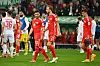 Unions Spieler Kevin Volland, Kevin Vogt und Janik Haberer nach der Niederlage in Augsburg