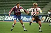 Didi Hamann im Zweikampf mit Carsten Pröpper