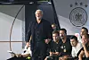 Rudi Völler am Spielfeldrand