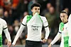 Nach seinem Tor gegen Luton Town zeigt Luis Díaz ein T-Shirt mit der Aufschrift „Papa“.