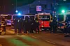 Polizisten und Beamte von Spezialeinheiten im Amok-Einsatz an der Deelböge.