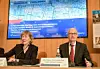 Stapelfeldt und Tschentscher stellen Oberbillwerder vor.