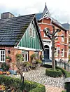 Der dörfliche Charakter hat sich an vielen Stellen in Nienstedten bis heute gehalten.