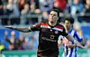 Zuletzt gelang es Daniel Ginczek 2013, hier nach einem Tor gegen Hertha BSC, wie Burgstaller fünf Spiele in Serie zu treffen.