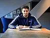 Mitte April hat Rechtsverteidiger Josha Vagnoman seine Unterschrift unter seinen neuen HSV-Kontrakt gesetzt.