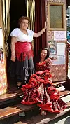 Die im Februar 2019 verstorbene Mama Blume (l.) und ihre Tochter Esmeralda.