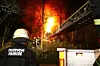 Bis zu 60 Rettungskräfte waren bei dem Feuer im Einsatz.