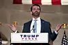 Donald Trump Jr. bezeichnete Joe Biden in seiner Rede als „Beijing Biden“ und „Loch-Ness-Monster“.