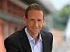 Sportpsychologe Matthias Herzog sieht St. Pauli gegen den HSV im Vorteil.