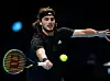 Tsitsipas will Einkaufszentrum